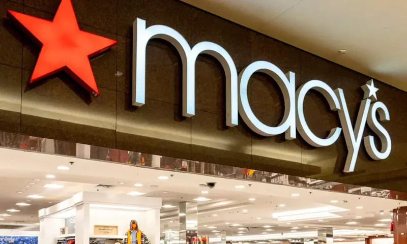 Macy's Friends & Family Sale 2025